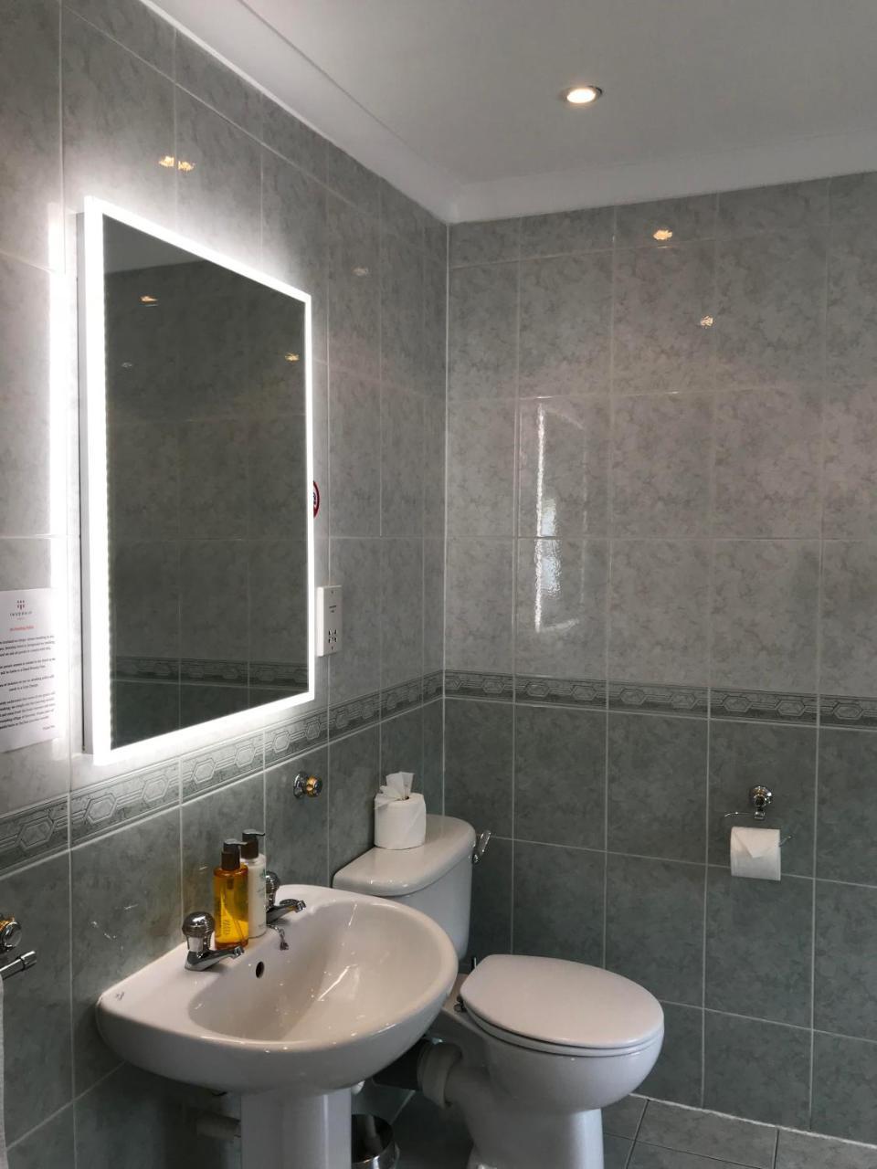 Inverkip Hotel Экстерьер фото